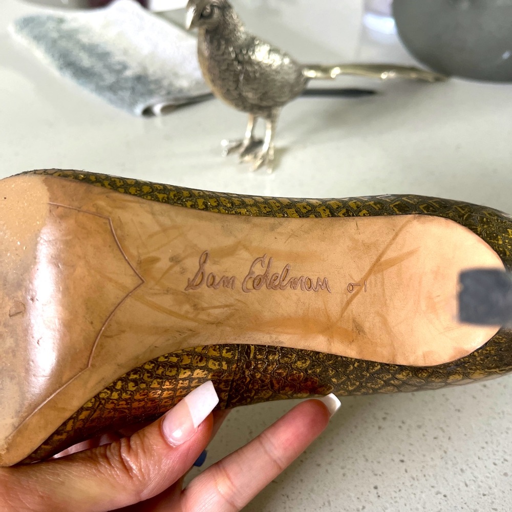 🔥🔥 Sam Edelman gold high heel - Picture 5 of 5